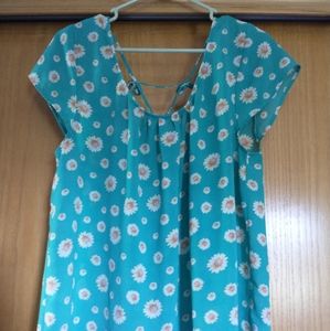 Flower top very light weight